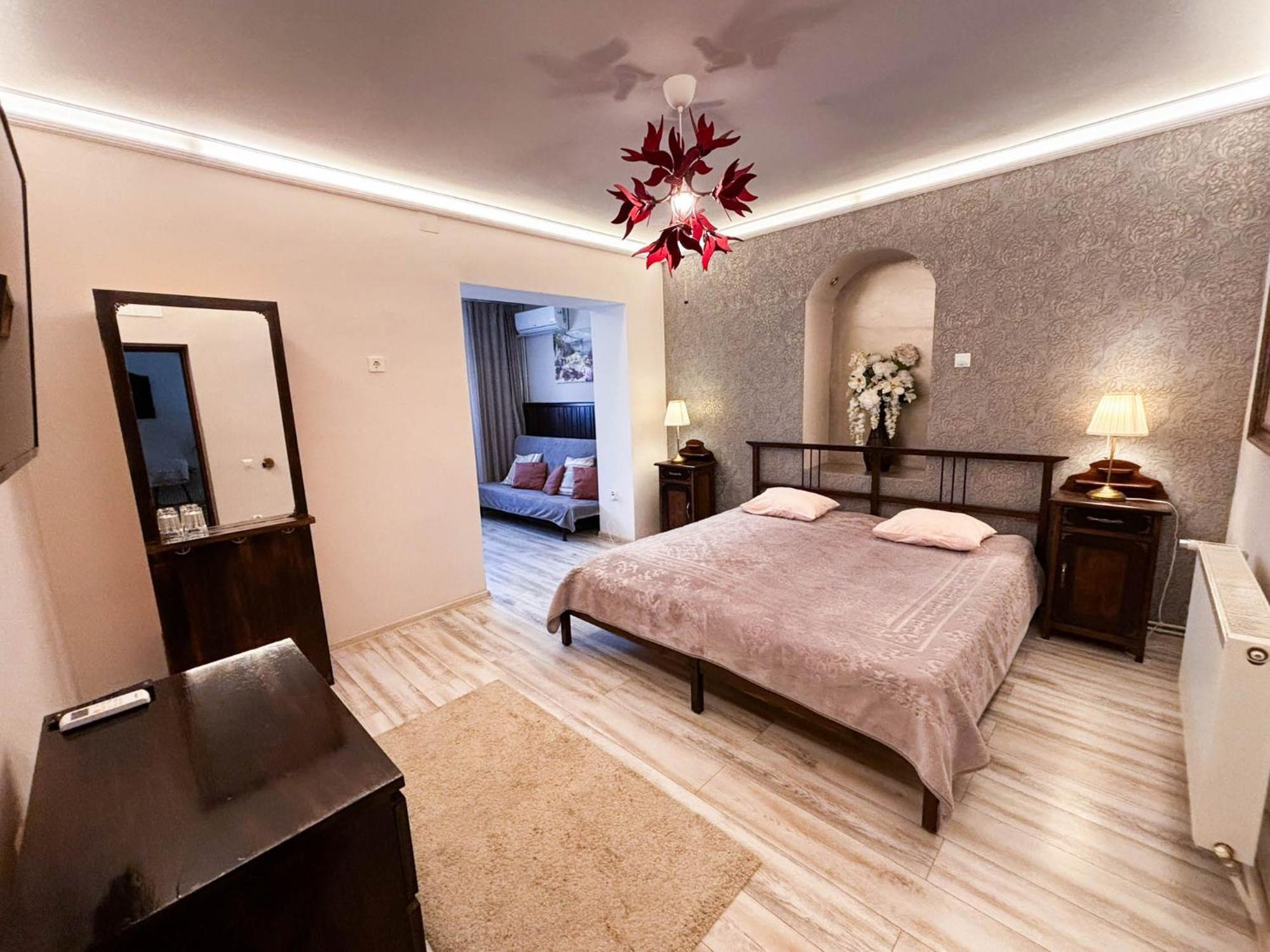 Conacul Bunicilor Hotel Novaci Екстериор снимка